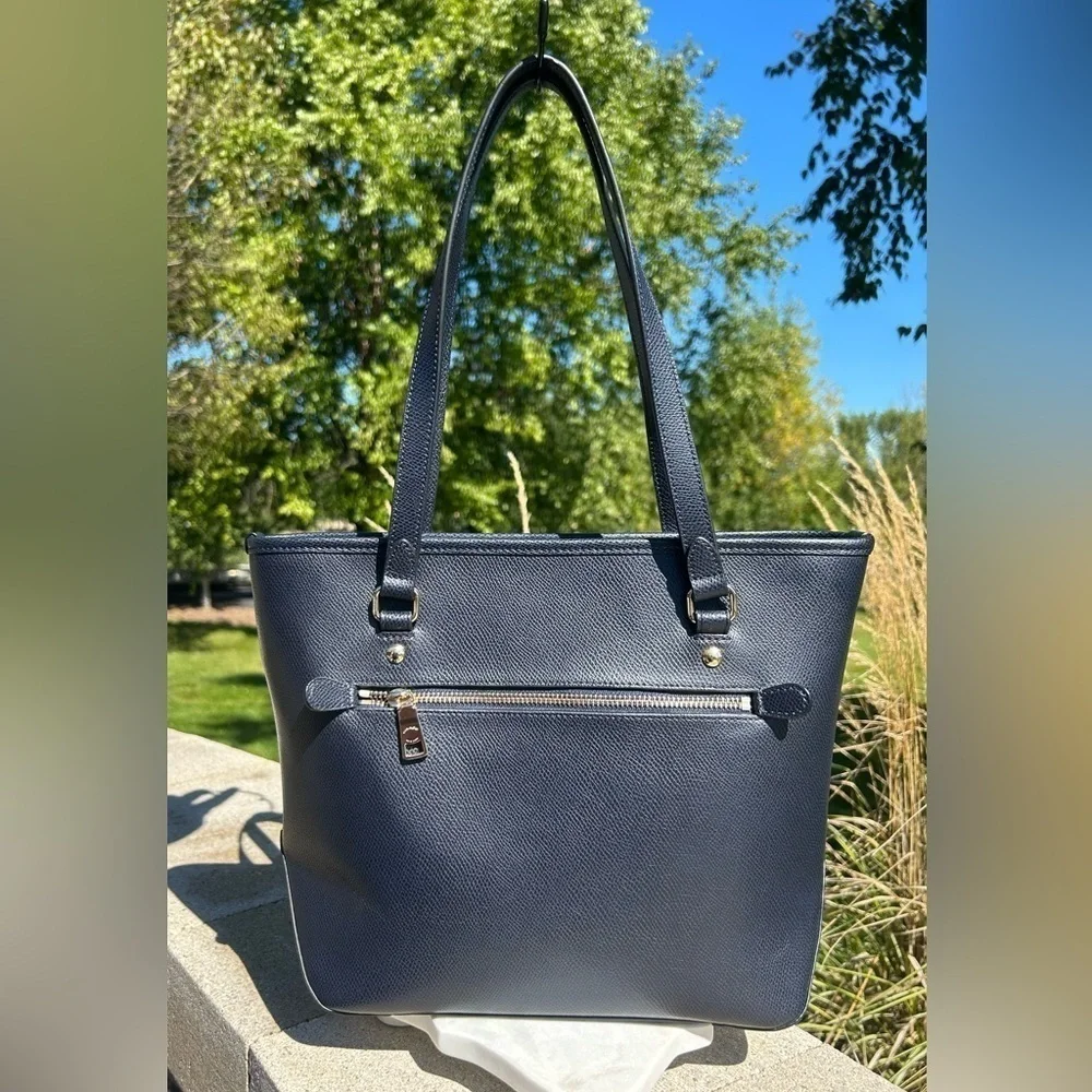 Coach Zip Top Tote F35204 Midnight Blue Crossgrain Leather
